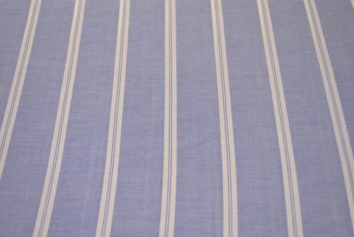 tissu coton viscose bleu rayé blanc